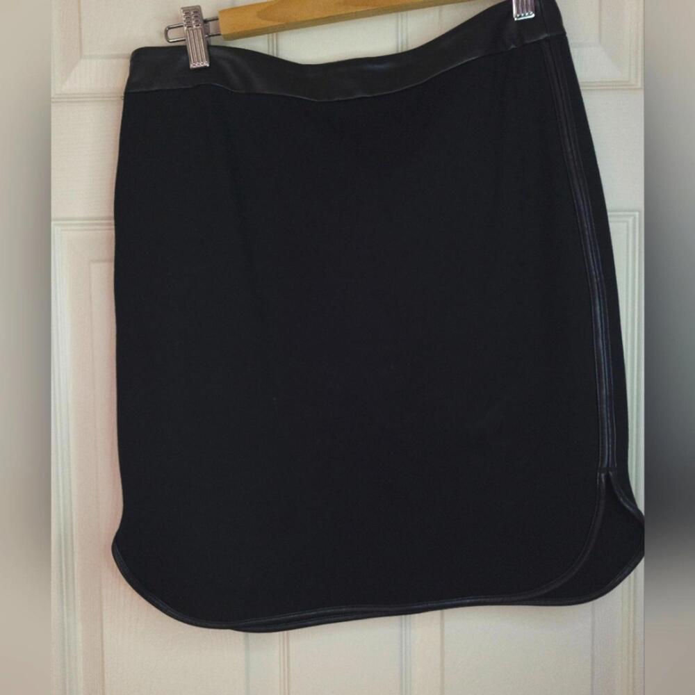 Black skirt